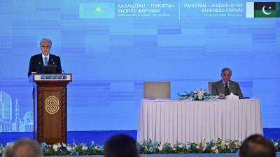 Тоқаев: Мақсатымыз – Қазақстан-Пәкістан саудасын 1 миллиард долларға дейін ұлғайту