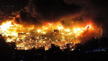 Фотография к новости: Филиппиннің оңтүстігінде өрттен мыңнан аса үй жанып кетті