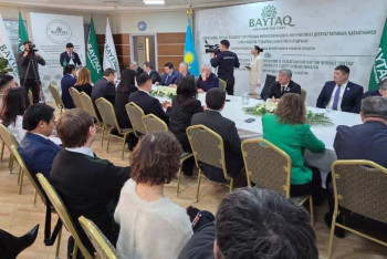 Фотография к новости: Таза ауа және адам құқықтары: "Жасылдар" партиясы конституциялық реформаны қолдайды