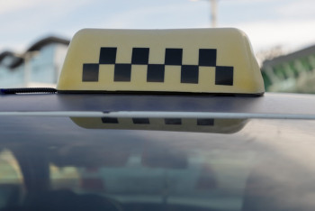 Фотография к новости: Енді алимент төлеуден жалтарған такси жүргізушілері ұсталады