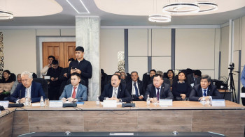 Фотография к новости: Конституция – дамудың іргетасы