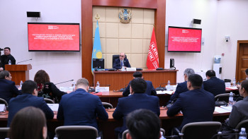 Фотография к новости: Конституция қалай жазылады?