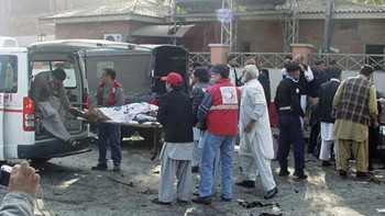 Фотография к новости: Мешітте жарылыс болып, 30-дан астам адам қаза тапты