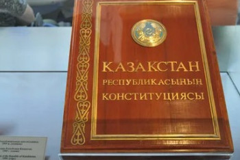 Фотография к новости: Жаңа Конституцияға волонтерлік пен экологиялық мәдениет ұғымдарын енгізу ұсынылды