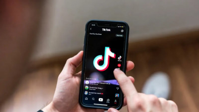 Еурокомиссия TikTok дизайнын тәуелділік тудыратын әрі ЕО заңын бұзатын деп таныды