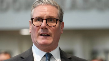 Фотография к новости: Ұлыбритания премьер-министрі Эпштейн жанжалына байланысты отставкаға кетуден бас тартты