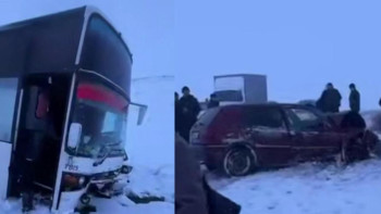 Фотография к новости: Жамбылда автобус қарсы жолаққа шығып, жеңіл көлікпен соқтығысты: Бір адам қаза тапты