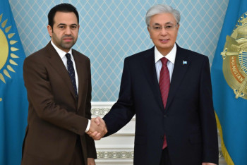 Фотография к новости: Тоқаев конфессияаралық диалогты дамытуға үлес қосқан Мұхаммед Әбделсаламды марапаттады