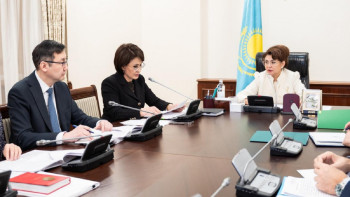 Фотография к новости: Аида Балаева қызылшаға қатысты ахуалды ерекше бақылауға алуды тапсырды