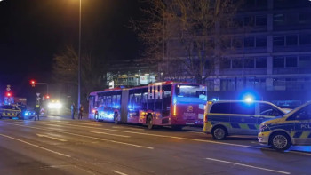 Фотография к новости: Германияда автобуста пышақпен шабуыл жасалды