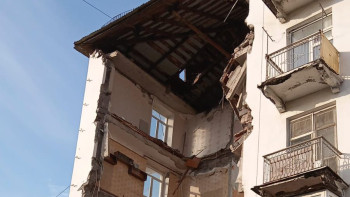 Фотография к новости: Балқашта көпқабатты үй құлады