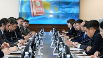 Фотография к новости: ЕҰУ-де жаңа Конституция жобасы талқыланды