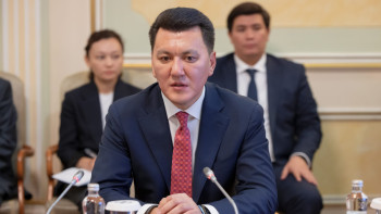 Фотография к новости: Ерлан Қарин: Жаңа Конституция жобасы елдің бірегейлігін нақтырақ айқындайды