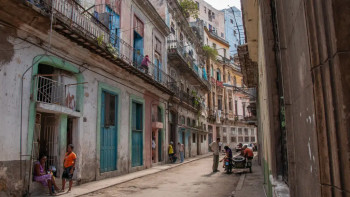 Фотография к новости: Куба АҚШ-тың мұнай жеткізіліміне қойған шектеулеріне байланысты гуманитарлық дағдарыс шегінде