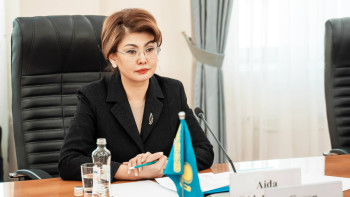 Фотография к новости: Аида Балаева «БҰҰ-Әйелдер» құрылымының басшысы Джерен Гюреспен кездесті