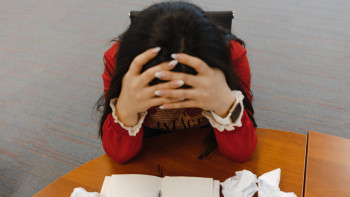 Фотография к новости: Кәмелетке толмаған қызға жасалған зорлық ісі: Анасы мен қызы мәлімдемесін өзгертті