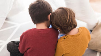 Фотография к новости: Анасы міндетін орындамаған: Аш-жалаңаш жүрген 4 бала мемлекет қамқорлығына өтті