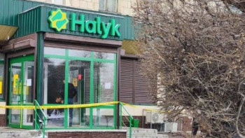 Фотография к новости: Павлодарда банктен 1 млрд теңге тонаған Ресейдің төрт азаматы ұсталды