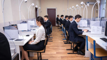 Фотография к новости: ҰБТ кезінде калькулятор мен Менделеев кестесін пайдалануға болады