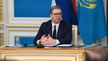 Фотография к новости: Вучич Қазақстан экономикасы мен әскерилердің жетістігіне тамсанды