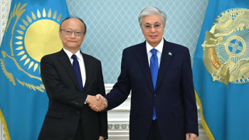 Фотография к новости: Азия даму банкі Қазақстандағы инвестиция көлемін арттыра ма?