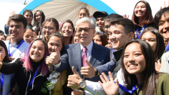 Фотография к новости: "Жасампаздыққа жетелеген жеті жыл": Үкімет басшысы жеті жылдағы жетістіктерге тоқталды