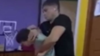 Фотография к новости: Балаға қорлық көрсеткен оңалту орталығының қызметкері қамауға алынды