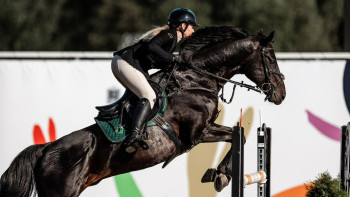 Фотография к новости: Қазақстанның ат спорты құрамасында 38 қыз бар: Олар кімдер?