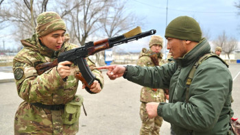 Фотография к новости: Қазақстан әскері дайындық жүйесін өзгертіп жатыр
