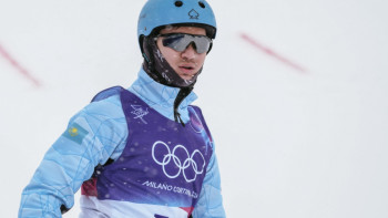 Фотография к новости: Асылхан Асан фристайл-акробатикадан Еуропа кубогы кезеңінде алтын медаль жеңіп алды