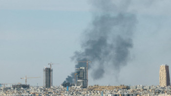 Фотография к новости: Сауд Арабиясында снаряд түсуі салдарынан екі адам қаза тапты