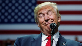 Фотография к новости: Трамп мұнай бағасы туралы: "Бұған тек ақымақтар ғана сенеді"