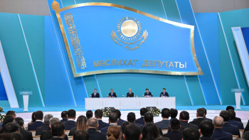 Фотография к новости: Астанада мәслихат депутаттарының ІІІ республикалық форумы басталды