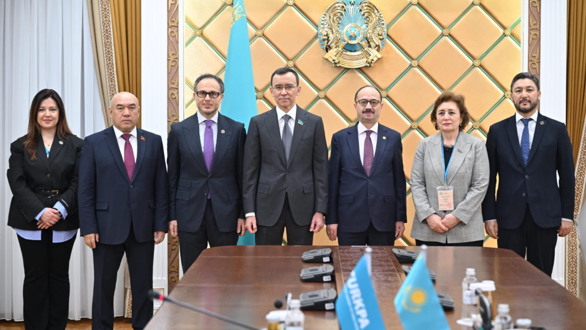  Сенаттың баспасөз қызметі