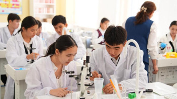 Фотография к новости: «Келешек мектептері» ұлттық жобасы: үш жылда 217 жаңа мектеп салынды