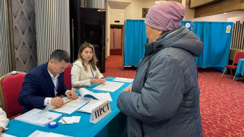 Фотография к новости: Еліміздің болашағы үшін дауыс беру маңызды – астаналық зейнеткер 
