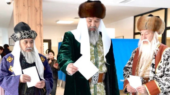 Фотография к новости: Референдумда түрлі образда келіп, шоу жасау заң бұзушылық емес – Күнәділов