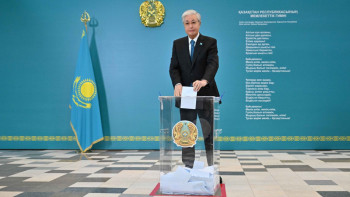 Фотография к новости: Путин, Мирзиёев, Жапаров: Референдумнан кейін Мемлекет басшысын әлем көшбасшылары құттықтап жатыр