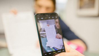 Фотография к новости: ҰБТ-2026: Екі аптада 117 талапкер шпаргалка және смартфонмен ұсталды