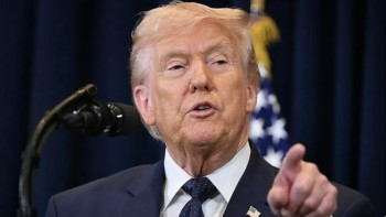 Фотография к новости: Трамп пен Си Цзиньпин кездесуі кейінге шегерілді