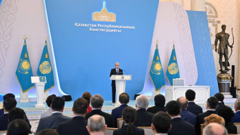 Фотография к новости: Президент Конституцияны қабылдауға арналған салтанатты жиынға қатысты