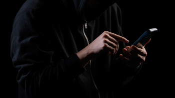 Фотография к новости: Депутат: Азаматтарды алаяқтардан қорғау жүйесі әлсіз