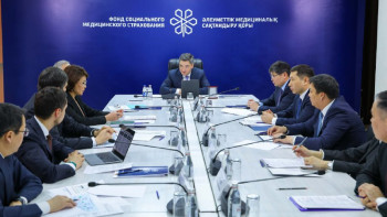 Фотография к новости: Бектенов: Медицинаға бөлінген әр теңге нақты пациентке жетуі тиіс