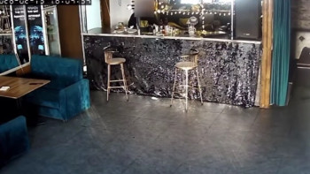 Фотография к новости: Астанада дәмханадан ноутбук пен ақша ұрлаған күдікті ұсталды