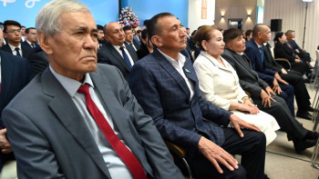 Фотография к новости: Өнеркәсіп өсімі, жаңа кәсіпорындар, рекордтық теміржол: Президент ел дамуы туралы айтты