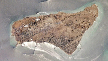 Фотография к новости: АҚШ Иранның Харк аралын бақылауға алуды көздеп отыр