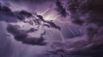 Фотография к новости: Бүгін барлық өңірде дауылды ескерту жарияланды