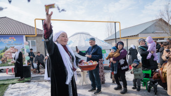 Фотография к новости: Қазақстанда Наурыз мейрамы Жаңа жылдан танымал бола бастады – зерттеу