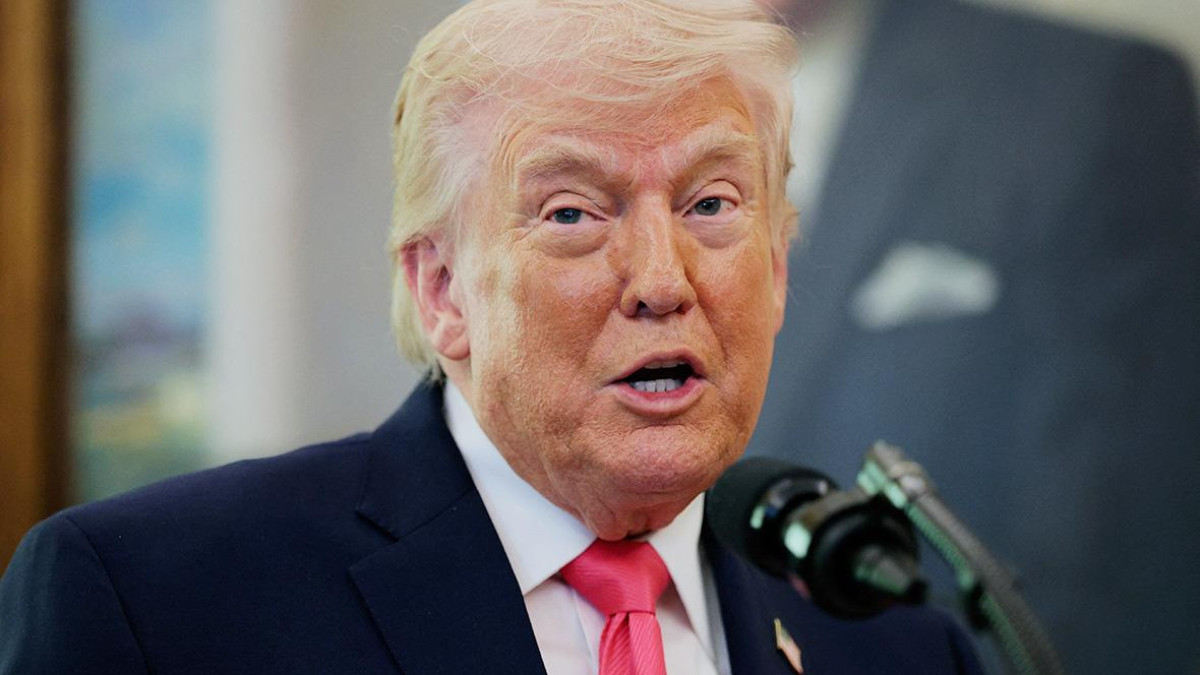  Evan Vucci / Reuters