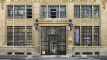 Фотография к новости: Парижде жарылыс бола жаздады: Полиция күдіктіні дер кезінде ұстады